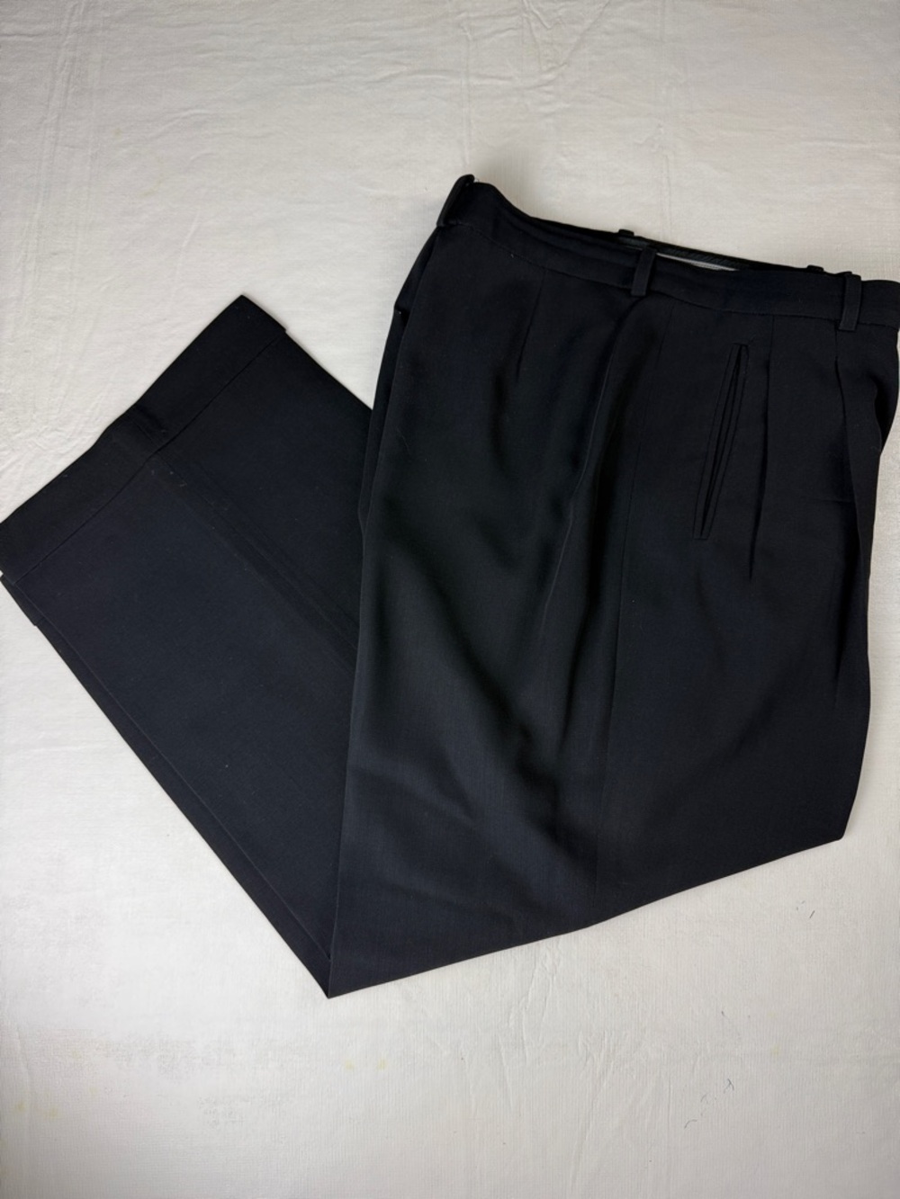 Armani Collezioni Women's Black Front Pleat Side Pockets Dress Pants Size 12P